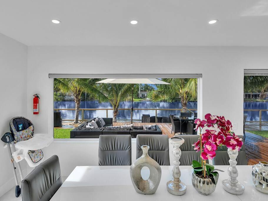 5-Star Lakefront Oasis In Hollywood-Hard Rock Casino 劳德代尔堡 外观 照片